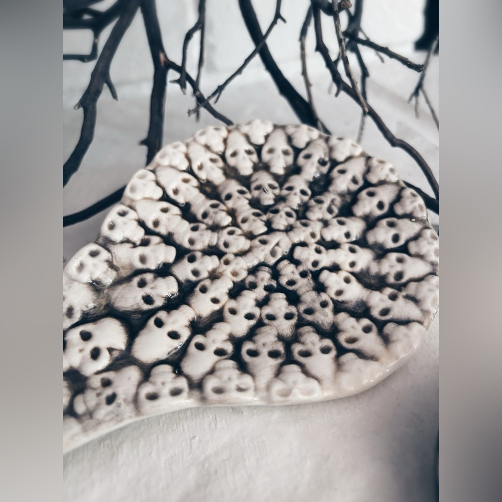 Spoon Dish Skulls Skulls Skulls - Picture 8 of 12
